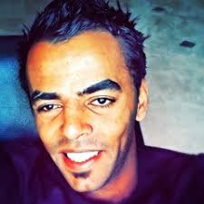 وهو نجل رجل الأعمال المصري المعروف أنسي ساويرس، رئيس مجموعة أوراسكوم المتعدة النشاطات. Stream Ù…Ø­Ù…Ø¯ Ù‚Ù…Ø§Ø­ Ø§Ù†Ø§ Ù…Ø´ Ù†Ø¬ÙŠØ¨ Ø³Ø§ÙˆÙŠØ±Ø³ Elegante By Aws Daoud Listen Online For Free On Soundcloud