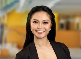 Lucy Yang's Instagram, Twitter & Facebook