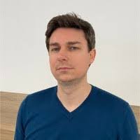 Emmanuel Rey's Instagram, Twitter & Facebook