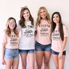 Jetzt online beim bergsportprofi bestellen. Bachelorette Shirt Fiesta Siesta Tequila Repeat Girls Trip Shirt Girls Weekend Shirt Vacation Shirt Bachelorette Party Shirts Vacay Paper Party Supplies Party Favors Games