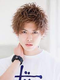 サマーハーフアップクラウドマッシュ メンズ ビューティーboxヘアカタログ 髪型 流行り 男性の髪 メンズ ヘアスタイル