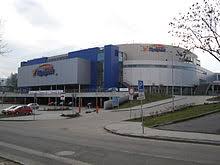 Since the end of the 19th century, the city has been a conurbation with the suburb of vratislavice nad nisou and the neighbouring city of jablonec nad nisou. Liberec Wikiwand