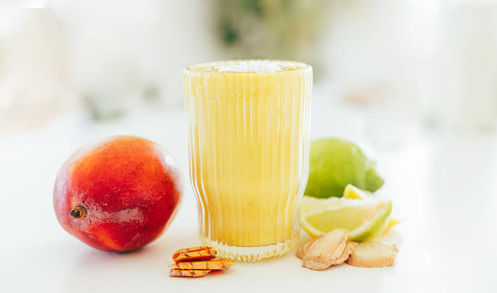 Anti-Inflammatory Turmeric and Ginger Smoothie | Family Health Diary