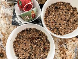 We eat quite early (around 18.00) and go for our traditional afternoon christmas walk in the forest with the whole family before dinner. How To Make The Royal Family S British Christmas Pudding Recipe