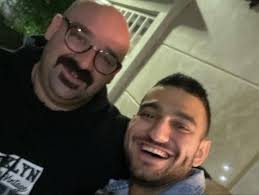 يه شب خفن تولد محمد و علي سرتيپي بزرگان سينماي ايران با حضور رضا عطاران  دوست داشتني كه گذر زمان در كنارش معنايي نداره