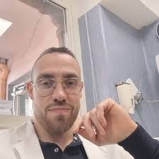 Antonio Vetrano's Instagram, Twitter & Facebook