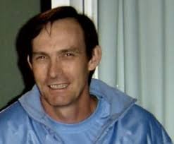 Bekende atletiek-organiseerder sterf in hospitaal nadat hy van leer af val 