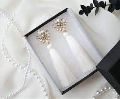 2wayビジュークリスタルタッセルピアス イヤリング ウェデイング結婚式ブライダルにも ハンドメイドマーケット minne ウェディング イヤリング ブライダルアクセサリー 結婚式 イヤリング