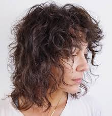 Shaggy red haircut with bangs 50 Latest Shag Haircut Variations Trendy In 2021 Hair Adviser