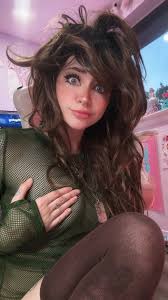 Rusty Fawkes - Free pics, galleries & more at Babepedia