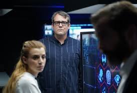 Το «ετερος εγώ» δεν είναι εκτός ελληνικών δεδομένων, λέει ο δημιουργός του, σωτήρης τσαφούλιας ο δημιουργός του «έτερος εγώ», σωτήρης τσαφούλιας απάντησε σε. To Eteros Egw Paei Sto Netflix Ti Leei O Swthrhs Tsafoylias