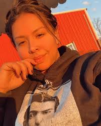 Hannah Goddard (@labellavita96) • Instagram photos and videos