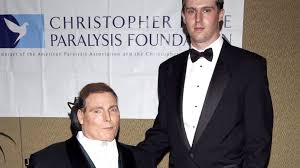 Christopher reeve, who became famous playing a character who could fly around the world, and as a man whose wheelchair did not limit his flights of idealism, died sunday. Christopher Reeve S Son Matthew Remembers His Iconic Father 10 Years After Death Abc News
