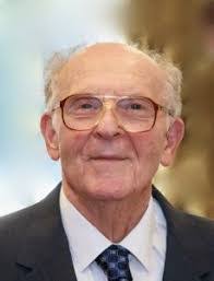 Stephanie Dato's Instagram, Twitter & Facebook