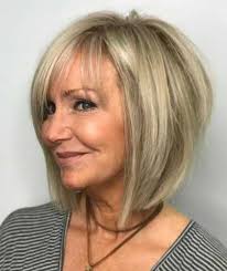 Older woman with dark hair. Layered Bob For Fine Hair Over 50 Hair Styles Choppy Bob Hairstyles Choppy Hair