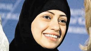 Riad le še stopnjuje spor z Ottawo