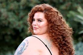 Tess Holliday Mocks Tabloid Reviews Of Her Beach Body Fr24 News English