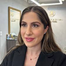 𝐉𝐀𝐃𝐄𝐍 𝐅𝐎𝐗