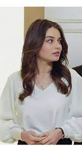 pin by its roz on i liked ayca aysin turan ponytail girl beautiful women faces