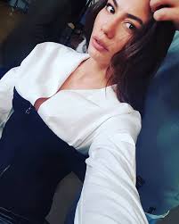Demet özdemir, doğduğun ev kaderindir dizisinin final yapmasıyla beraber yeni bir işe girişmek yerine dinlenmeyi tercih etti. The Latest Pictures Of Demet Ozdemir