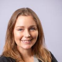 Jennifer Scherer's Instagram, Twitter & Facebook