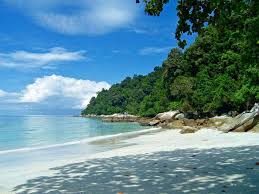 Percutian ni husband yang pilih.sebab bila geogle.kami dapati banyak aktiviti yang boleh dilakukan dengan budget yang tak terlalu tinggi. 6 Sebab Kenapa Korang Kena Ber Vitamin Sea Ke Pulau Pangkor Tahun Ini Raja Cuti