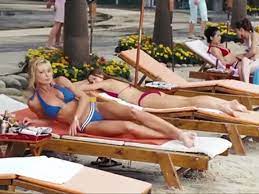 Before leaving she is confronted by ayane (natassia malthe) who states that if kasumi leaves. Jaime Pressly Video Dailymotion