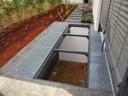 Lichtschachtabdeckung Glas Metallbau Stahlbau Schlosserei Koln Locksmith Cologne Metalworking Germany Schweissfachbetr Lichtschachtabdeckung Lichtschacht Keller