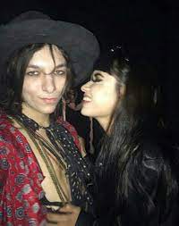 Palaye royale drummer emerson barrett has released a short video which he describes as a digital exhibition of my mind. Emerson Barrett And His Girlfriend Emerson Barrett Best Indie Bands Shirtless