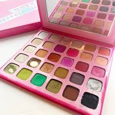 Morphe X Jeffree Star Artistry Palette 2 Shades To Pan As Shown Packaging Does Have Water Damage But It Does Not Effect Shadows Jeffree Star Artistry Morphe