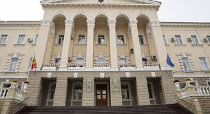 (4) funcţionarul public cu statut special aflat în timpul şi în legătură cu exercitarea funcţiei publice speciale este reprezentantul statului şi se află sub protecţia acestuia în condiţiile legii. OperaÈiune SpecialÄ A Ministerului De Interne FuncÈionari Publici DocumentaÈi Èi TraÈi La RÄspundere