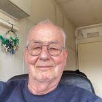 Arthur Knobloch's Instagram, Twitter & Facebook