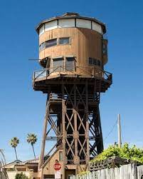 Water Tower Converted To A House Think Animaniacs Water Tower Tower Tower House
