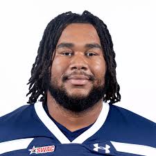 Evan Henry's Instagram, Twitter & Facebook