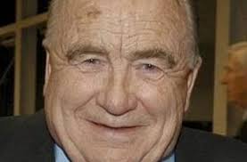 Football stars pay tribute to ex-Bel Tel Sports editor Malcolm Brodie: 'We  will never see his like again'