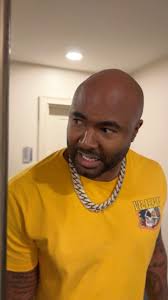 When Mike catches Sunny's Husband with another man! #God #Jesus  #Jesusispoppin #Jesusbeenpoppin #kountrywayne #letthatsizzleinyourspirit  #helpisontheway #love #mikebless