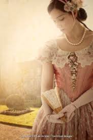 Le Temps Qui Passe Dans Le Jardin D Eugenie Historical Women Women Victorian Dress