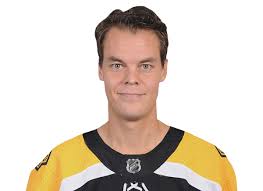 Tim Thomas continues to roll for Boston Bruins with shutout against Toronto  Maple Leafs