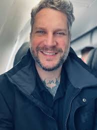 Brian Stier's Instagram, Twitter & Facebook