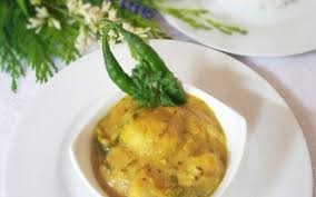 Andhra Style Chama Dumpa Pulusu Recipe Arbi With Sesame Tamarind Sauce Recipe Recipe Sauce Recipes Indian Food Recipes Vegetarian Vegetarian Gravy