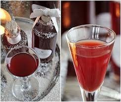 Fur Die Weihnachtsfeiertage Habe Ich Noch Ein Sehr Leckeres Rezept Fur Einen Gluhweinlikor Er Passt Wunderbar Zum Rezepte Lebensmittel Essen Weihnachtsrezepte