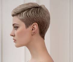 I nuovi tagli capelli 2022 corti, medi e lunghi di tendenza. Tagli Capelli Corti Medi E Lunghi Donna Inverno 2020 2021