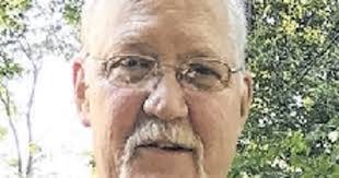 Lucinda Gill's Instagram, Twitter & Facebook