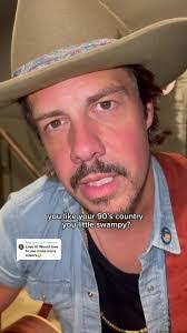 Mercedes Everett's Instagram, Twitter & Facebook