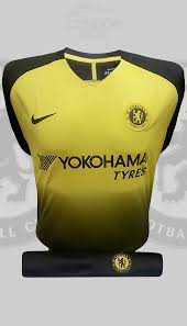 Acompanhe em directo as melhores jogadas e todas as notícias sobre desporto, actualizadas ao minuto. Chelsea Fc Uno De Los Mas Grandes Y Exitosos Equipos De La Liga Inglesa Para Esta Nueva Temporada Ya Contamos Con Diferentes Modelos De Uniformes Pinterest