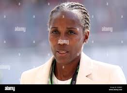 Fiona may Banque de photographies et d'images à haute résolution