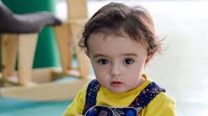 Memandikan bayi baru lahir bisa menjadi hal yang paling mendebarkan, terutama untuk ibu yang belum memiliki pengalaman mengurus anak. Bayi Yang Lahir Saat Ibunya Koma Akibat Menderita Covid 19 Ini Keajaiban Bbc News Indonesia