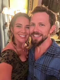 Seeking housemate in West LA