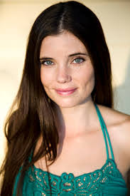 Jessica Heap's Instagram, Twitter & Facebook