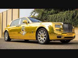 Check new rolls royce 2021 car offers & prices, specs, reviews, images, interior, exterior and other features on quikrcars. For Rs 25 000 Hire A Gold Rolls Royce And Stay In A Resort Video Fast Track English Manorama